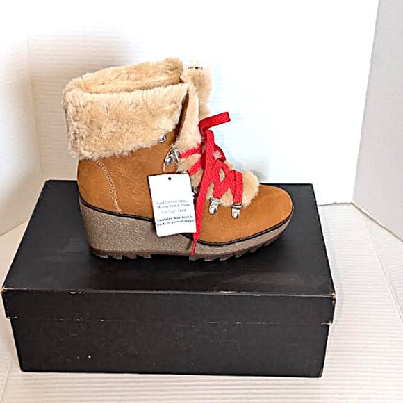 NIB J Crew Nordic Boots Size 7 - Picture 9 of 11